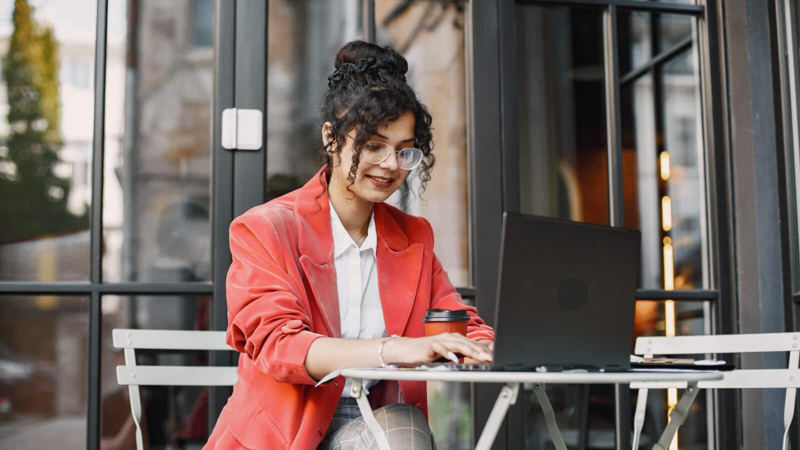 How I Make Money As a Writer